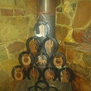 Horseshoe Christmas tree